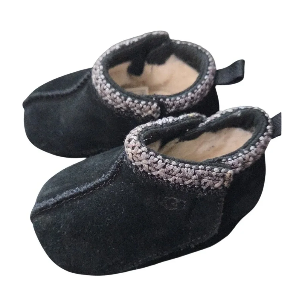 UGG Tasman Suede Slipper Baby Toddler Black Moccassin Shearling Warm‎ Plush 2 3